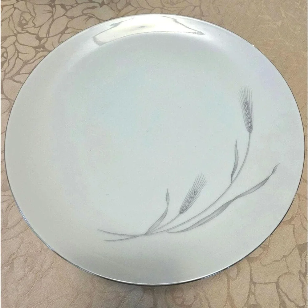 Vintage‎ Silver Wheat 10 1/2